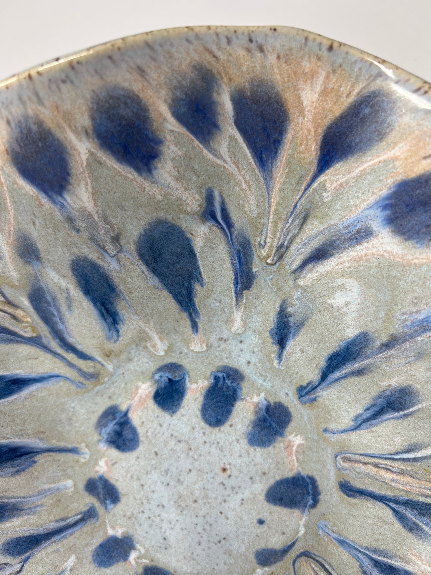 Large Wavy Bowl | Handmade Pottery & Ceramics | Cascade Lace