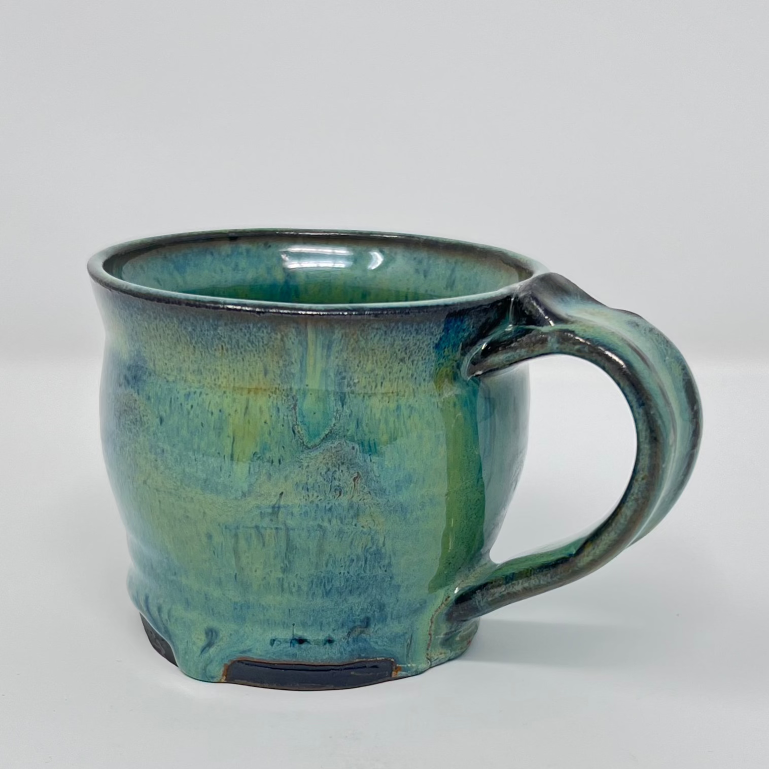 Handmade Ceramic Coffee Mug - Moss Green Glazing